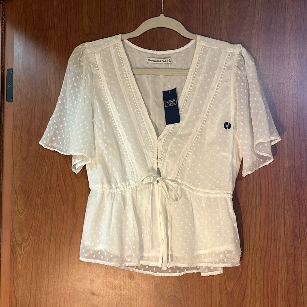 Abercrombie & Fitch flowy top